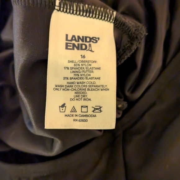 Ladies Black Dress Style Bathing Suit Size 16 - Picture 9 of 10